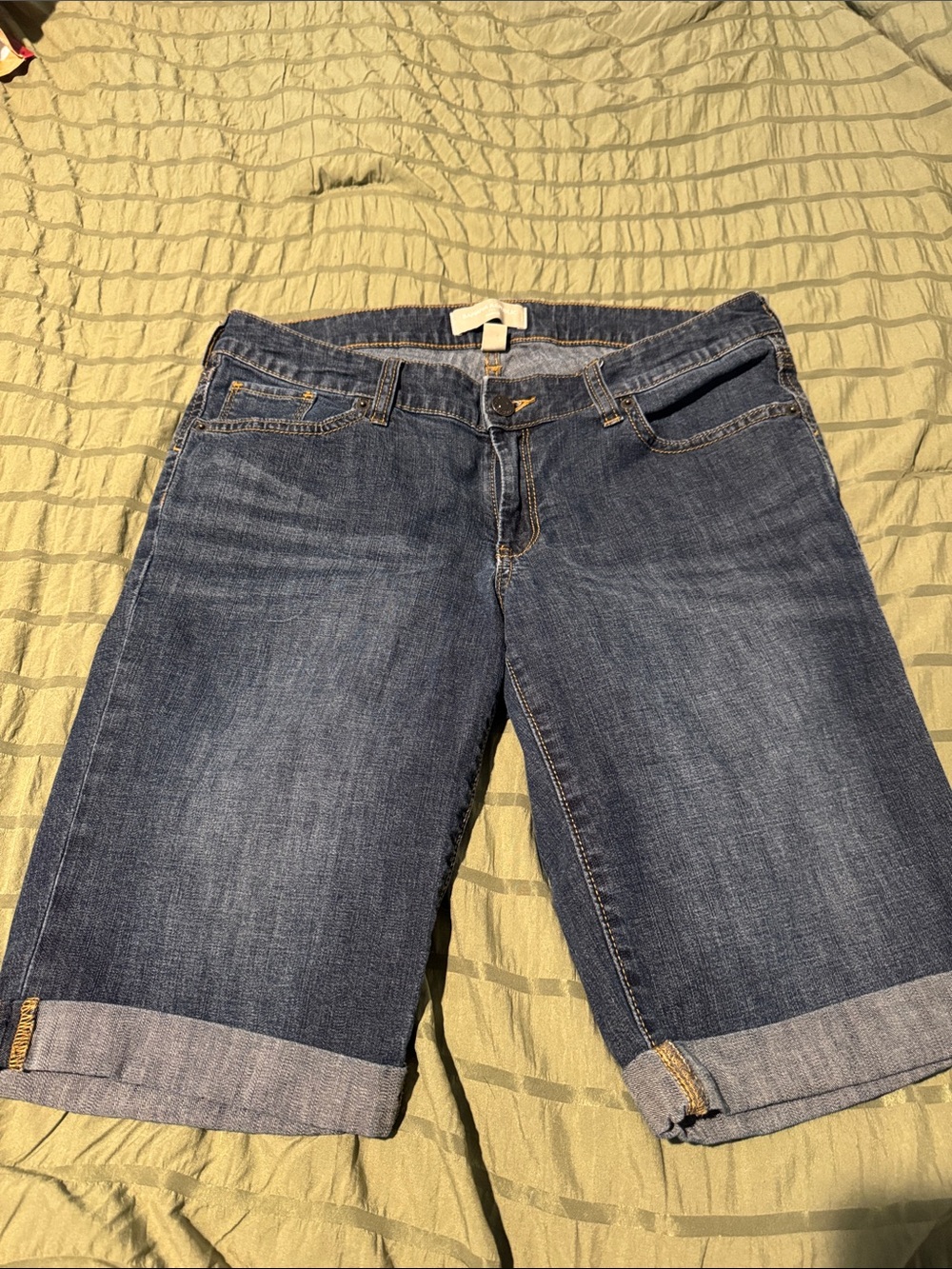 Banana Republic Bermuda shorts